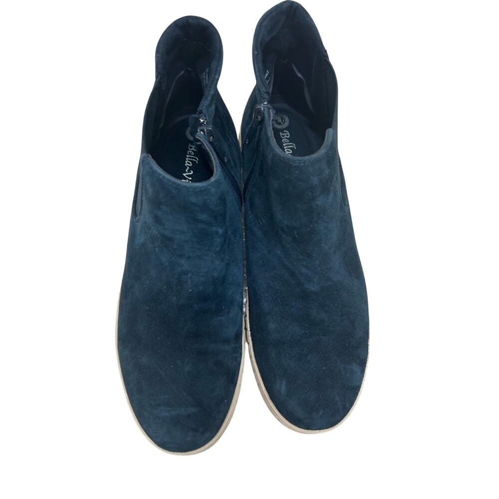 NWOT Bella Vita Women's Blue Suede Kingly Chelsea Booties Size 9N